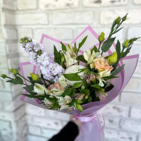 Букет «Летний» от интернет-магазина «Rozman Flowers» в Нижневартовске