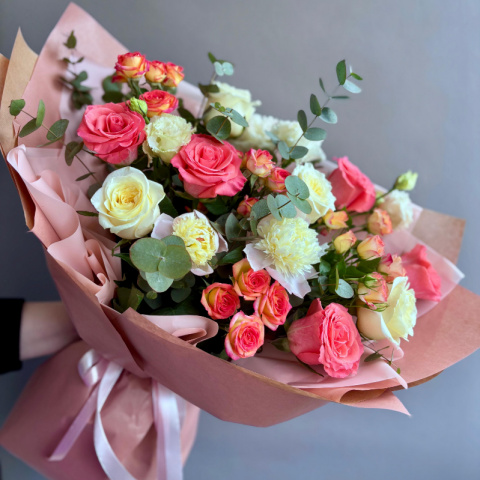 Букет «Розовая идиллия» от интернет-магазина «Rozman Flowers» в Нижневартовске